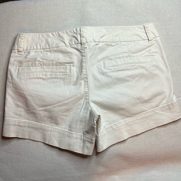 American Eagle Outfitters Cream Shorts - Picture 5 of 14